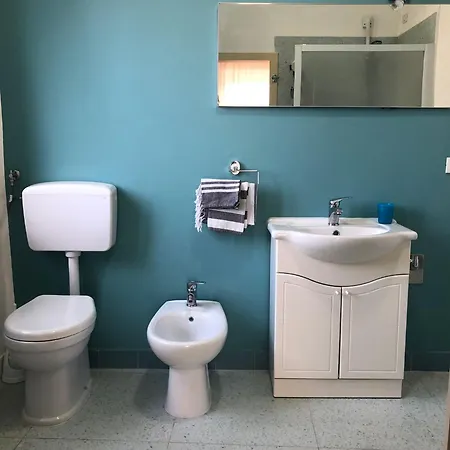 Il Lupo E La Volpe Centobuchi