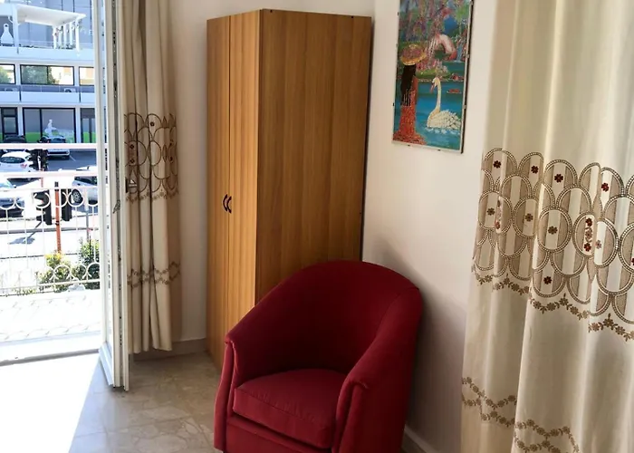 Il Lupo E La Volpe Πανσιόν Centobuchi